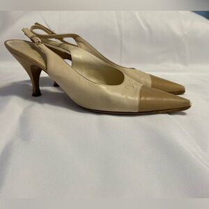 Salvatore Ferragamo Two Tone Slingback Pointed Toe Heels Shoes Women’s Size 8B